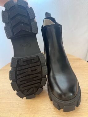 Circus by Sam Edelman Black Lug Sole Chelsea Boots